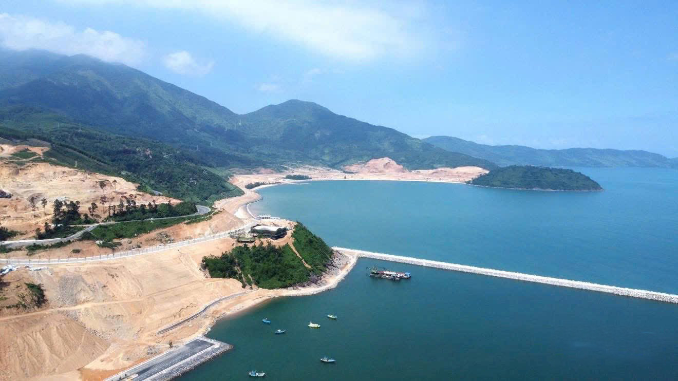 Toàn cảnh công trường